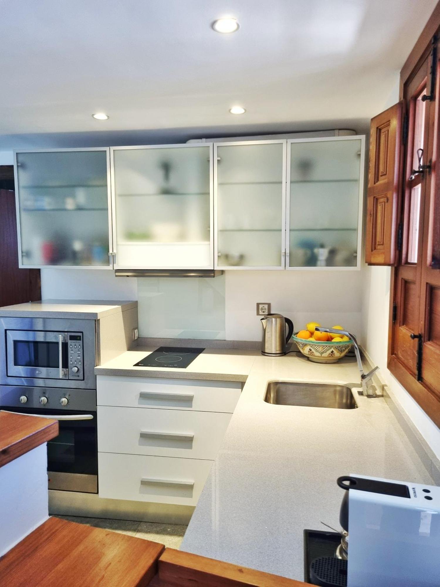 Loft & Private Rooftop With Bbq เซบีญา ภายนอก รูปภาพ